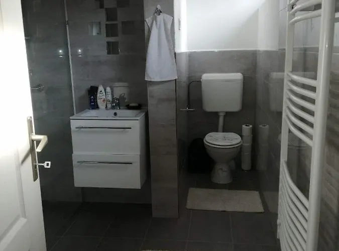Horvath דירה קסזטלי